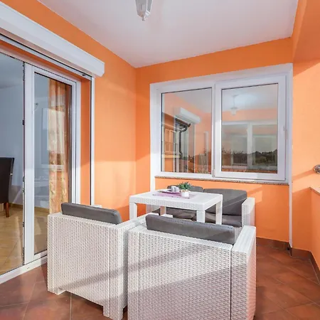 Lovely In With Kitchen Appartamento *
